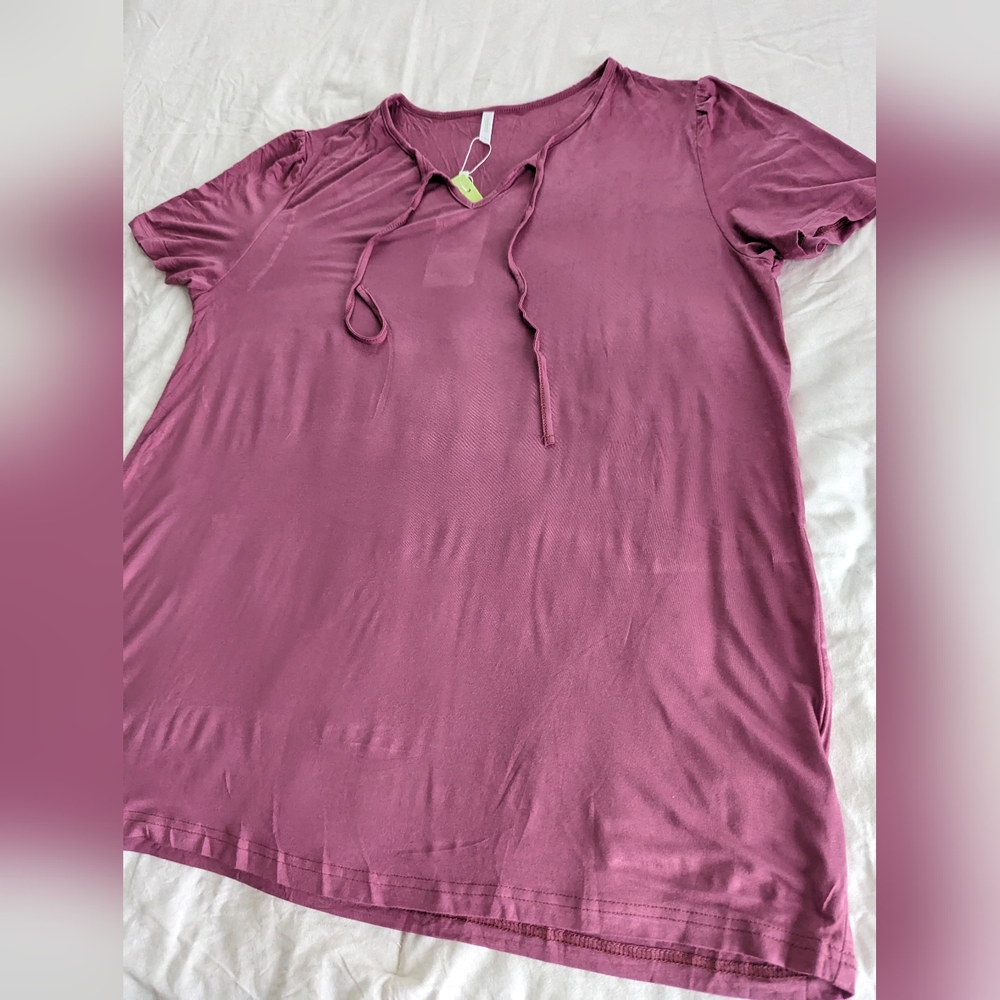 NWT Anyhold Top
